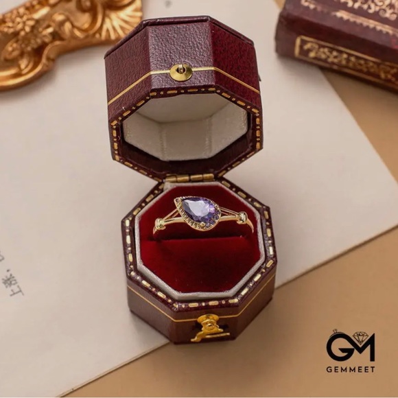 Vintage Amethyst Gold Plated Drop Ring - Picture 4 of 5